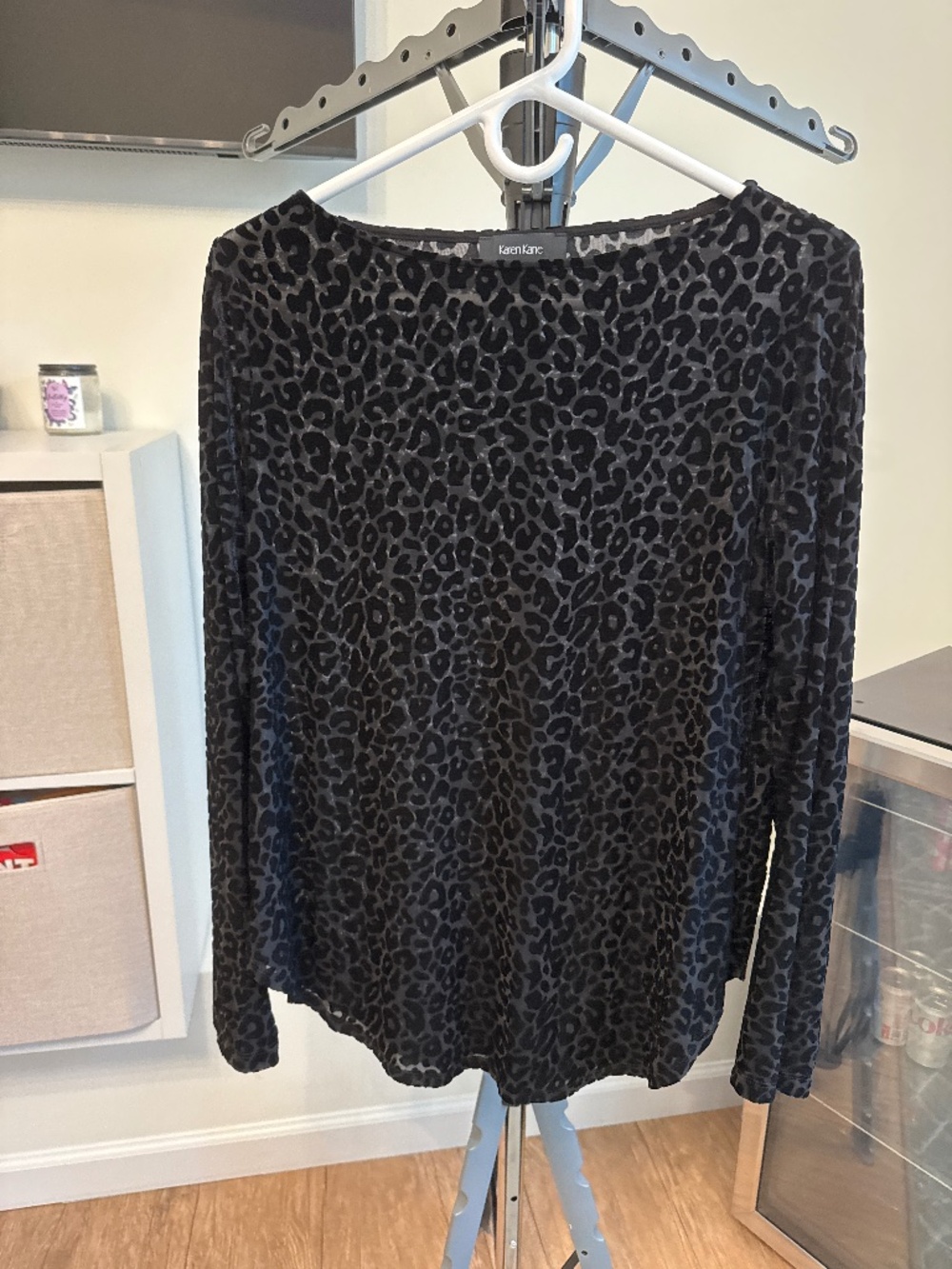 Karen Kane top size large